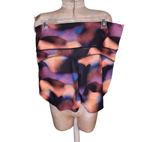 Fabletics Oasis PureLuxe‎ High-Waisted Twist 3'' Short Size 1X - Picture 2 of 4